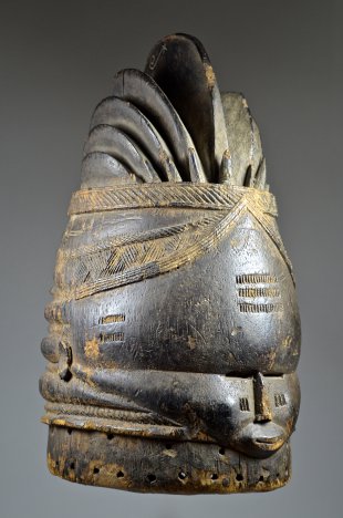 MENDE BUNDU 'SANDE SOCIETY' SOWEI MASK