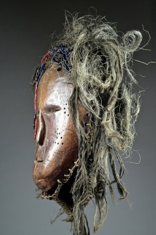 LUVALE / LUCHAZI LWENA MASK