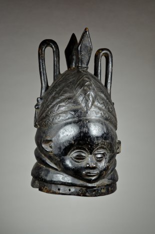 Bundu mask from the Sande Society