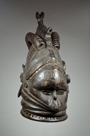 Bundu mask from the Sande Society 5